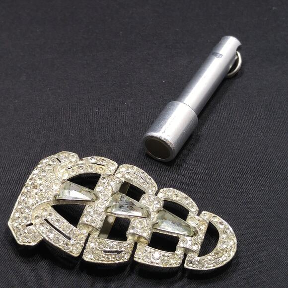 Vintage Clear Rhinestone Ladies Belt Buckle, Pot Metal, 1930s Vintage - Picture 8 of 10